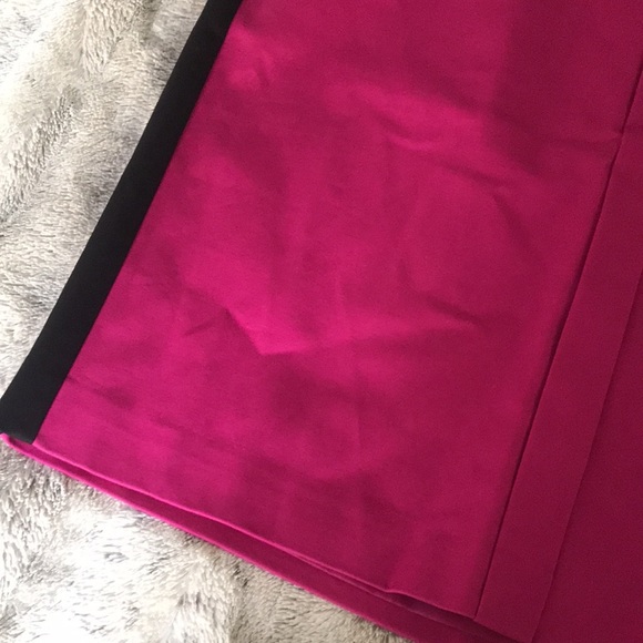 Black & fuchsia color block pencil skirt 14 back zip & slit slimming effect NEW - Picture 2 of 10